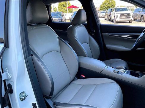 Certified 2024 INFINITI QX50 Luxe AWD/4WD image 28