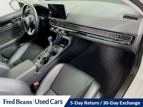 Used 2023 Honda Civic Touring image 31