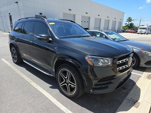 Certified 2023 Mercedes-Benz GLS 580 4MATIC image 1