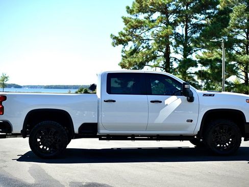 New 2026 Chevrolet Silverado 2500 Custom w/ Custom Value Package image 27