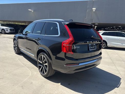 Used 2025 Volvo XC90 B5 Plus w/ Protection Package Premier image 8
