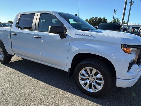 New 2026 Chevrolet Silverado 1500 Custom RWD image 6