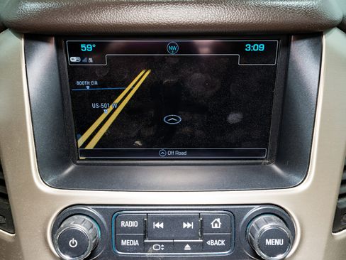 Used 2017 GMC Yukon Denali w/ Open Road Package image 18