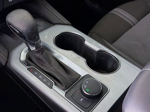 Used 2024 Chevrolet Blazer LT w/ Convenience Package image 18