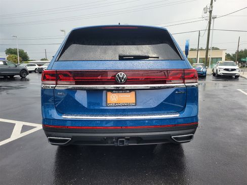 Certified 2025 Volkswagen Atlas SEL image 7