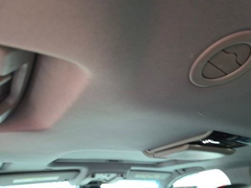 Used 2015 Chevrolet Suburban LTZ AWD/4WD image 12