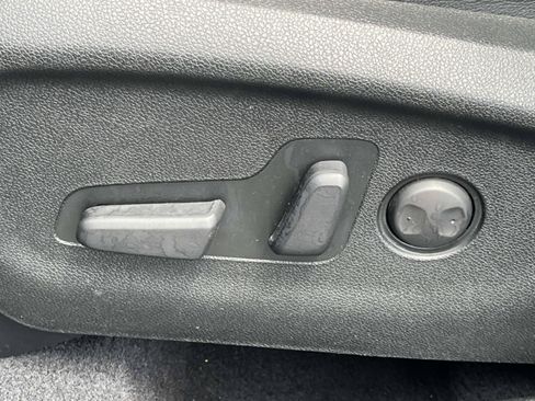 Used 2019 Kia Sorento EX w/ EX Touring Package FWD image 28