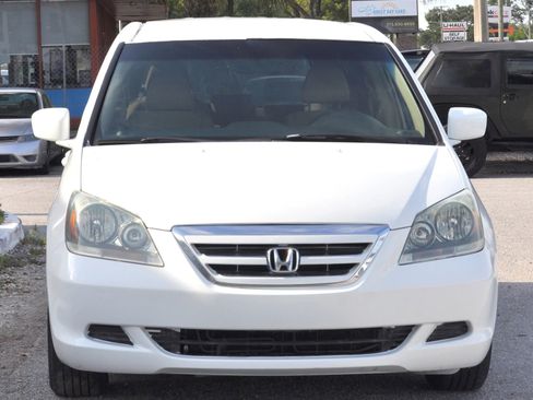 Used 2005 Honda Odyssey EX image 3
