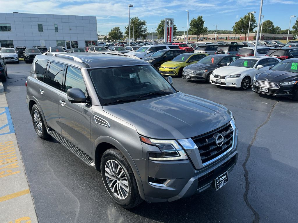 Used 2024 Nissan Armada SL w/ Captain's Chairs Package AWD/4WD image 7