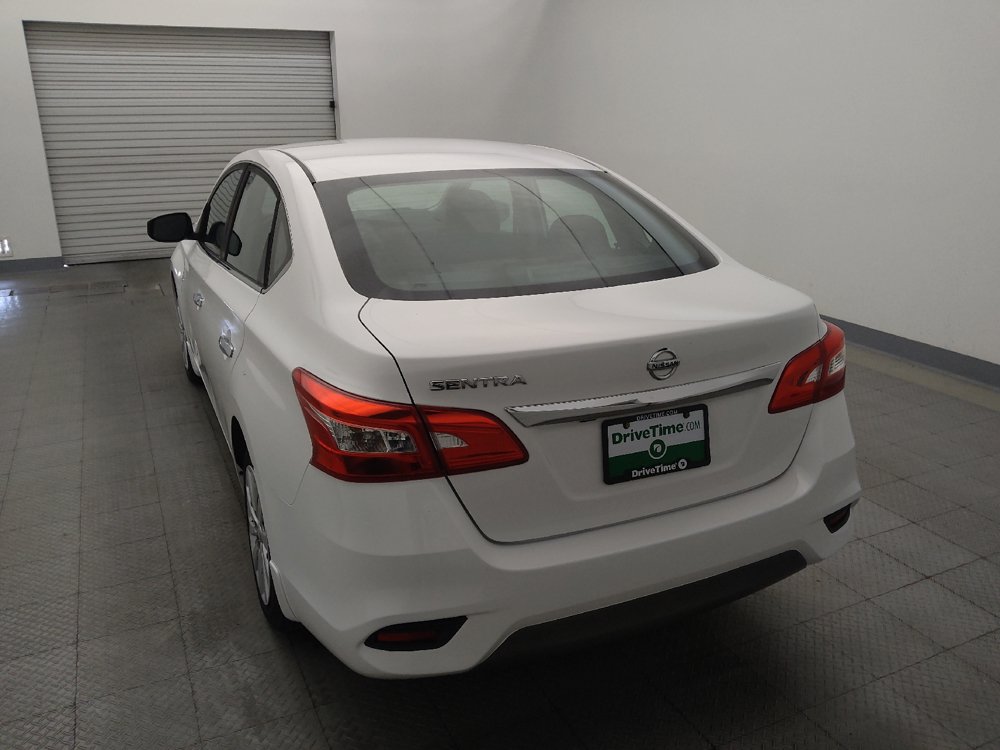 Used 2019 Nissan Sentra S FWD image 6