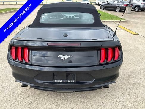 Used 2021 Ford Mustang Premium RWD image 7