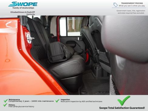 Used 2025 Jeep Gladiator Rubicon AWD/4WD image 9