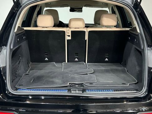 Used 2022 Mercedes-Benz GLC 300 4MATIC image 35