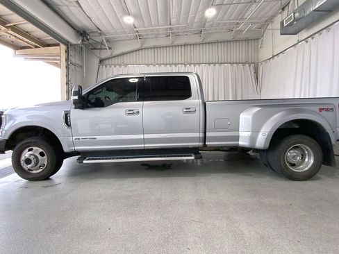 Used 2022 Ford F350 Lariat w/ Lariat Ultimate Package AWD/4WD image 26