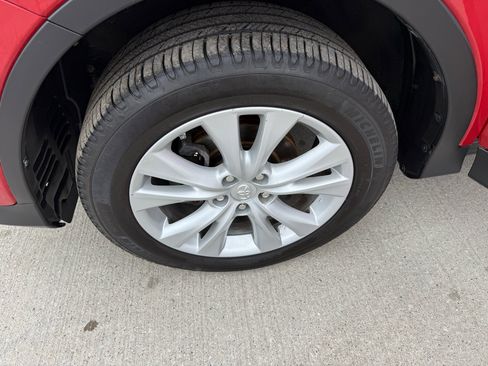 Used 2014 Toyota RAV4 Limited image 31