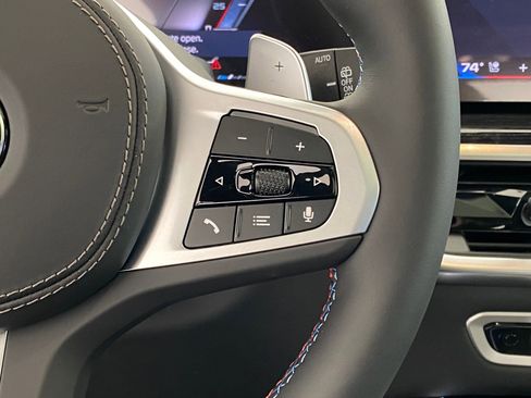 New 2026 BMW X7 M60i image 31