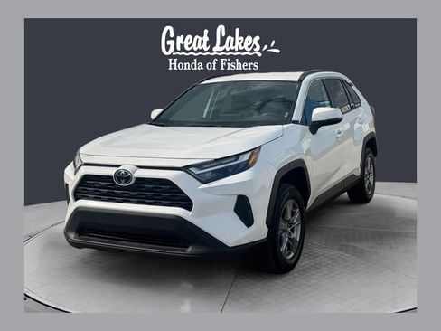 Used 2025 Toyota RAV4 XLE image 1