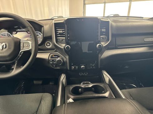 Used 2025 RAM 1500 Big Horn AWD/4WD image 20