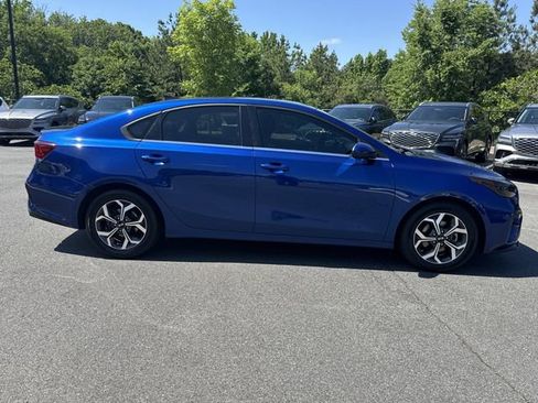 Used 2020 Kia Forte LXS FWD image 8