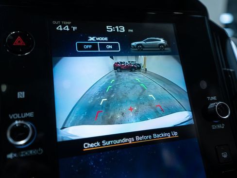 Used 2024 Subaru Crosstrek 2.0i Premium image 25