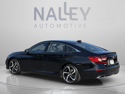 Used 2019 Honda Accord Sport image 3