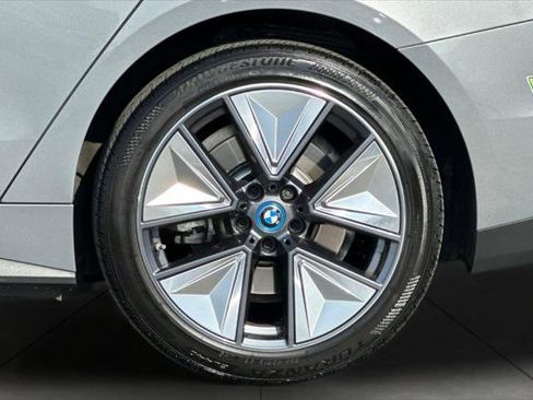 Used 2023 BMW i4 eDrive35 w/ Premium Package image 25