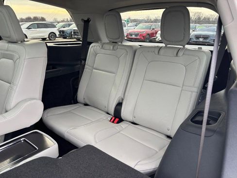 New 2026 Lincoln Aviator Reserve AWD/4WD image 10