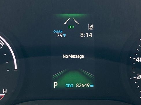 Used 2023 Toyota Sienna XSE w/ XSE Plus Package AWD/4WD image 15