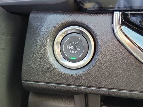 New 2026 Chevrolet Colorado W/T image 11