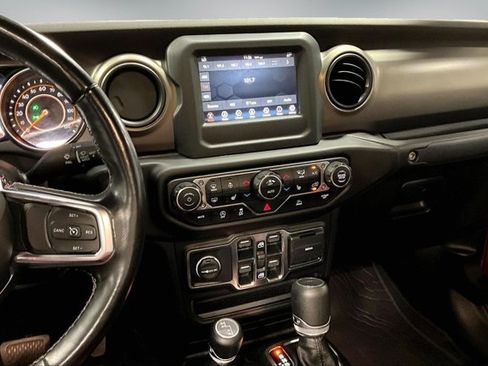 Used 2020 Jeep Gladiator Sport w/ Quick Order Package 24S AWD/4WD image 11