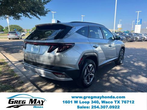 Used 2025 Hyundai Tucson SEL AWD/4WD image 8