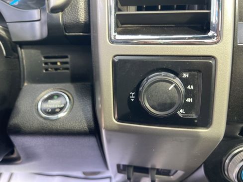 Used 2015 Ford F150 Lariat w/ Equipment Group 502A Luxury image 33