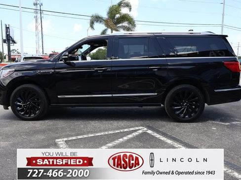 Used 2020 Lincoln Navigator L Reserve w/ Equipment Group 208A Reserve AWD/4WD image 4