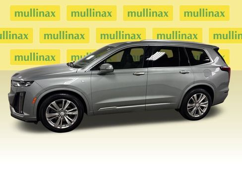 Used 2023 Cadillac XT6 Premium Luxury w/ Technology Package image 17
