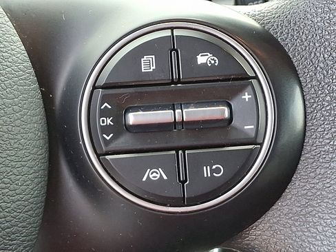 Used 2024 Kia Soul LX FWD image 22
