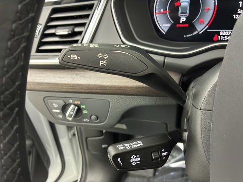 Used 2024 Audi Q5 2.0T Premium Plus image 33