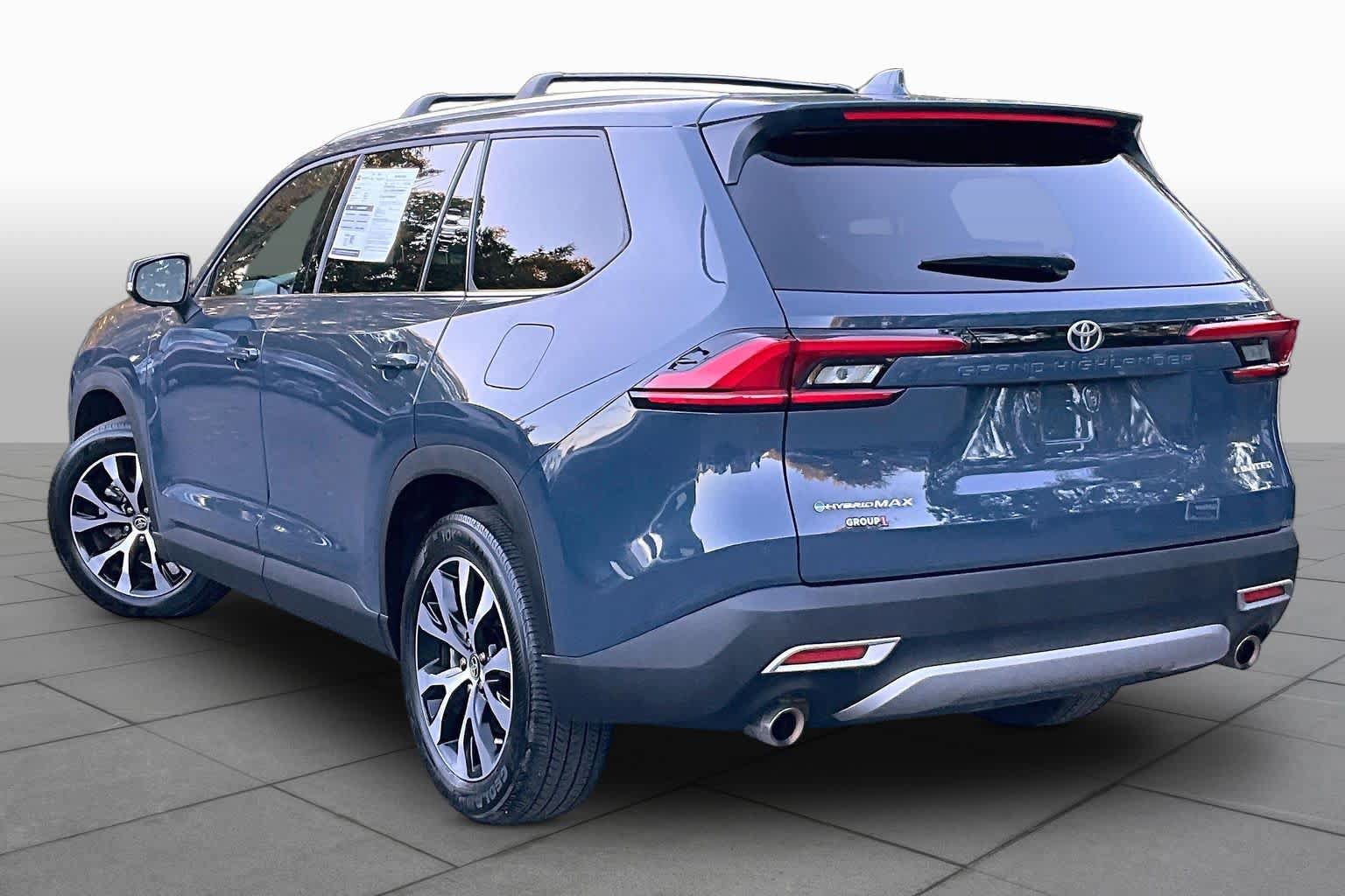 Certified 2024 Toyota Grand Highlander AWD Hybrid image 11
