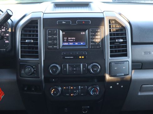 Used 2018 Ford F350 XL image 11