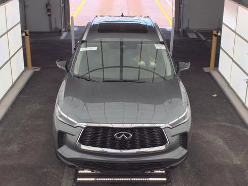 Used 2023 INFINITI QX60 Luxe w/ Cargo Package AWD/4WD image 2