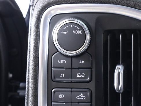 Used 2020 GMC Sierra 1500 SLT w/ SLT Premium Package AWD/4WD image 11