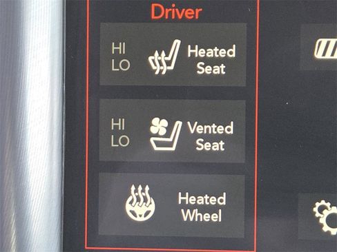 Used 2021 Dodge Challenger R/T Scat Pack image 12