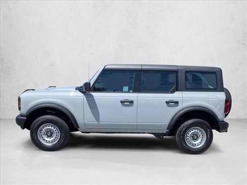 New 2026 Ford Bronco 4-Door AWD/4WD image 5