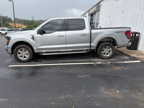 Certified 2025 Ford F150 XLT w/ Equipment Group 301A Standard AWD/4WD image 4