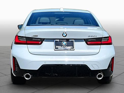 Used 2026 BMW 330i xDrive Sedan AWD/4WD image 4