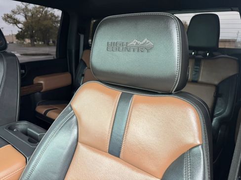 Used 2020 Chevrolet Silverado 3500 High Country image 16