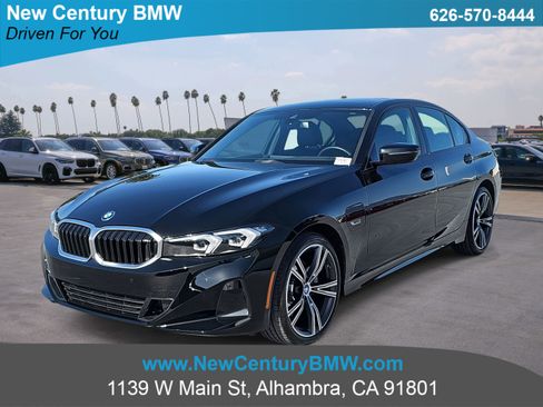 Used 2023 BMW 330e w/ Driving Assistance Package image 1