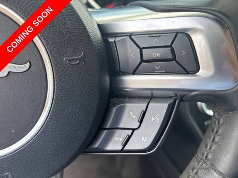 Used 2018 Ford Mustang Coupe w/ Equipment Group 101A RWD image 19