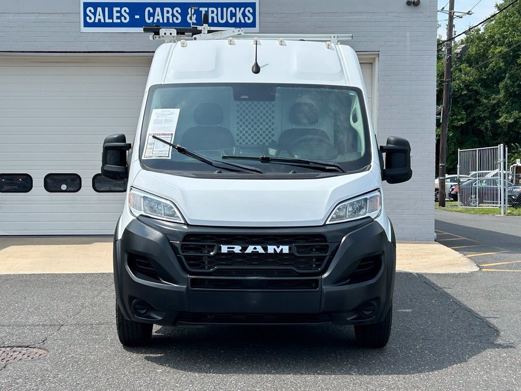 Used 2024 RAM ProMaster 2500 FWD image 2