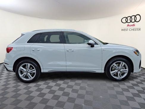 Certified 2023 Audi Q3 2.0T Premium w/ 19" Wheel Package AWD/4WD image 7