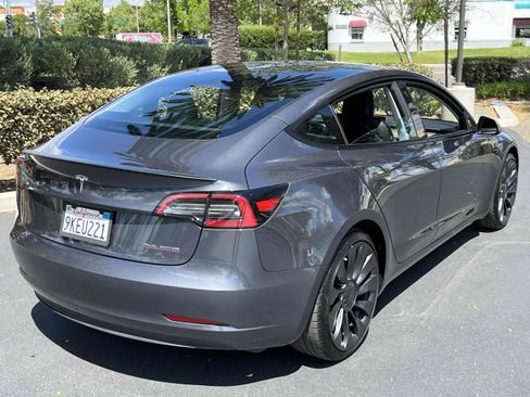 Used 2023 Tesla Model 3 Performance image 14